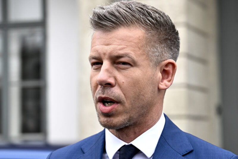 Magyar Péter szombat reggel 9 órakor bejelentést tesz